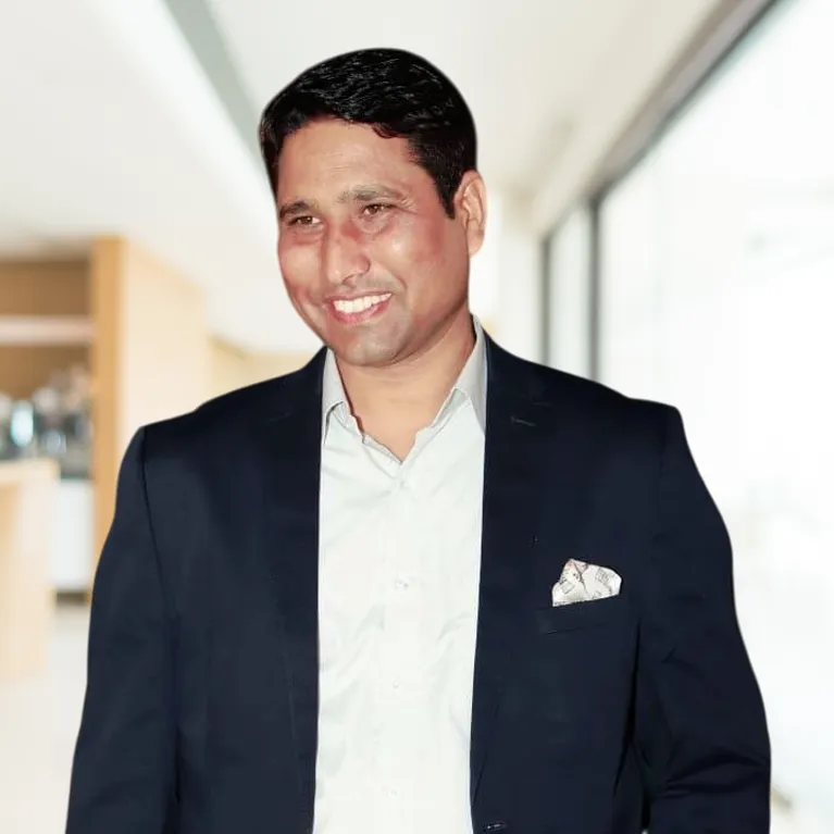 arohigroup-founder-img